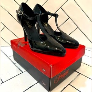 Pleasers 1920’s Style Black T - Strap Heels